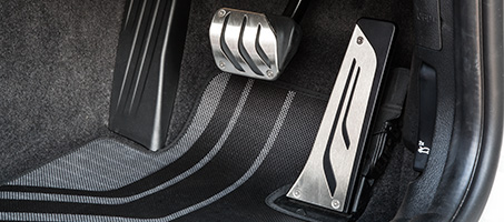 BMW M Performance ステンレス・スチール・ペダル・セット
