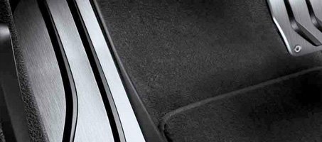 BMW M Performance ステンレス・スチール・フットレスト